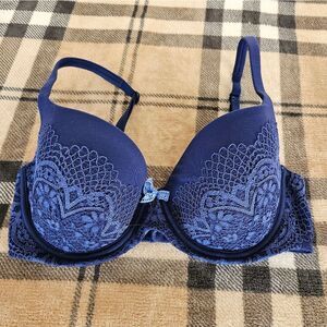 Victoria's Secret Navy Lace Bra